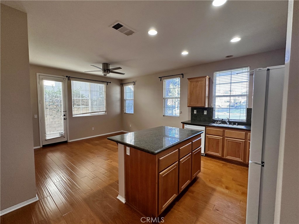 MLS #SR25261716 image #4