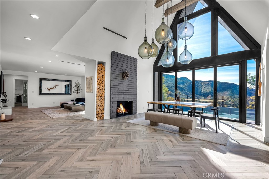 MLS #SR25261744 image #11