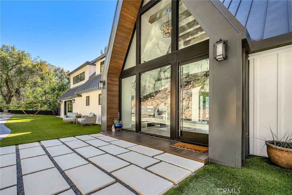 MLS #SR25261744 image #5