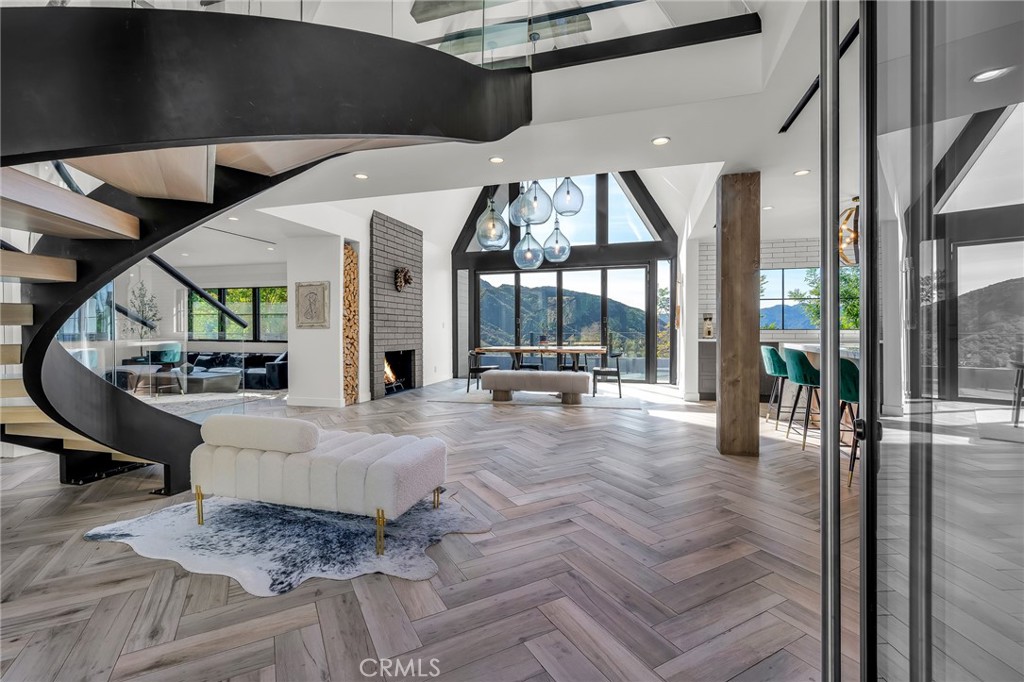 MLS #SR25261744 image #6