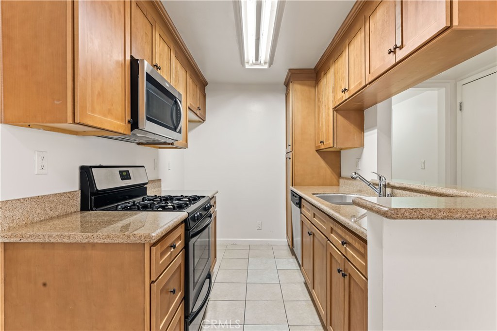 MLS #SR25261765 image #3