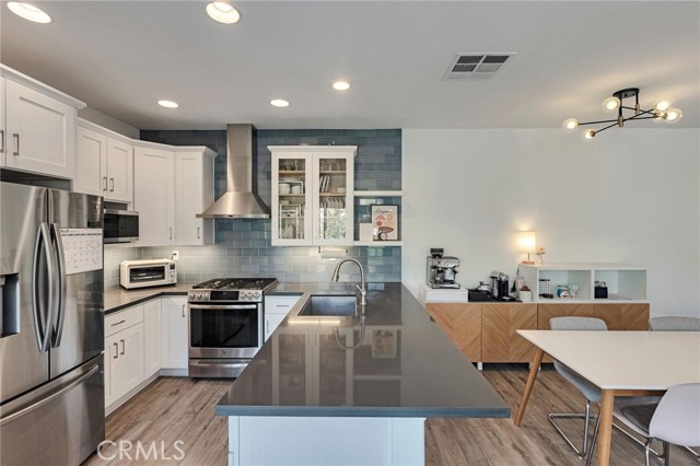 MLS #SR25231889 image #12