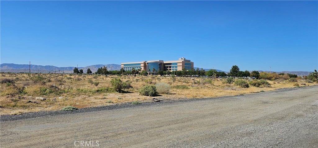 MLS #SR25261803 image #3