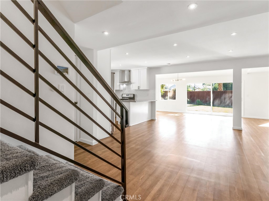 MLS #SR25261809 image #2