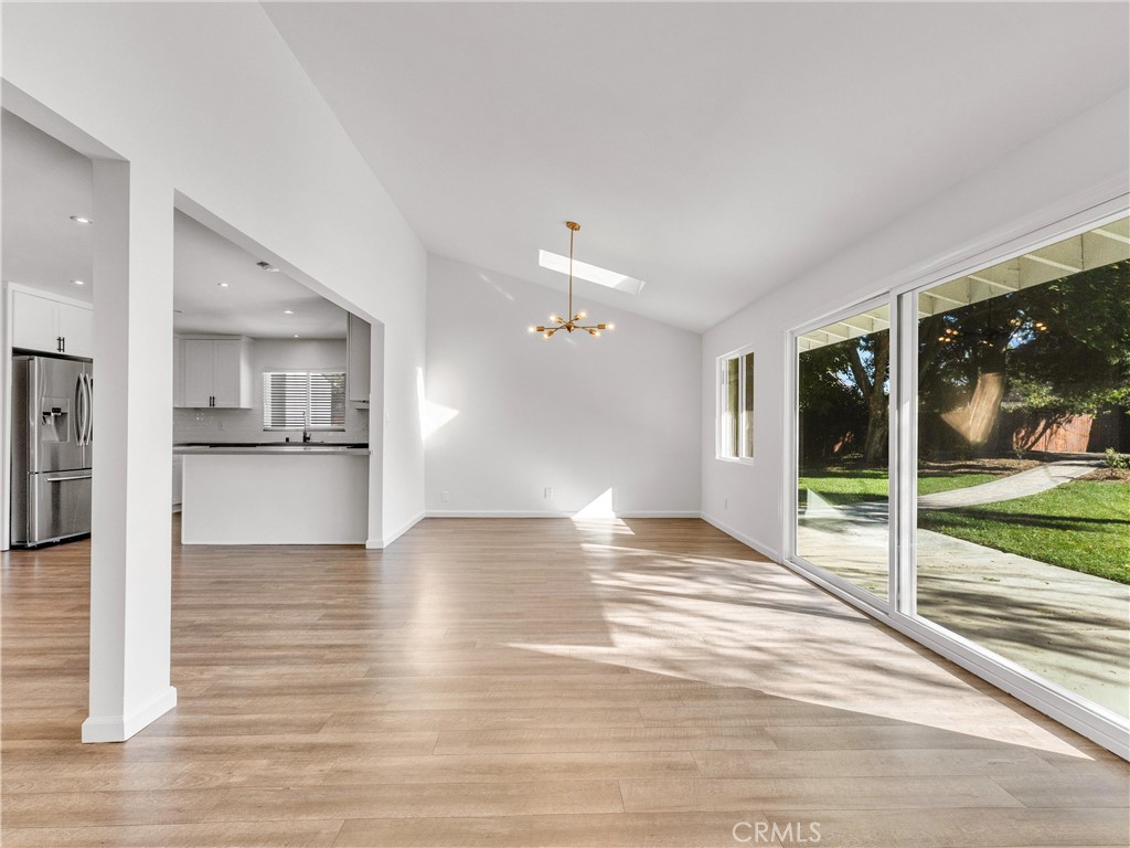 MLS #SR25261809 image #8