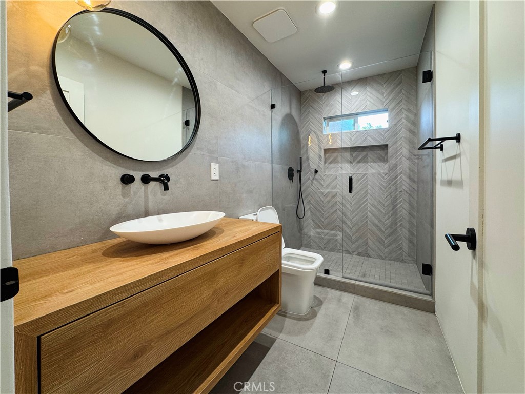 MLS #SR25261840 image #3