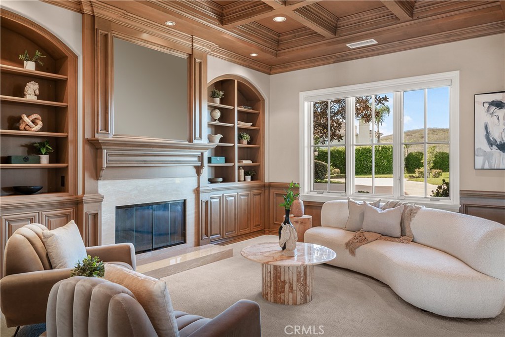 MLS #SR25261891 image #5