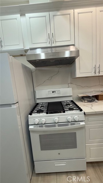 MLS #SR25261912 image #5