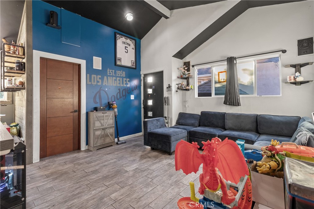 MLS #SR25262055 image #5