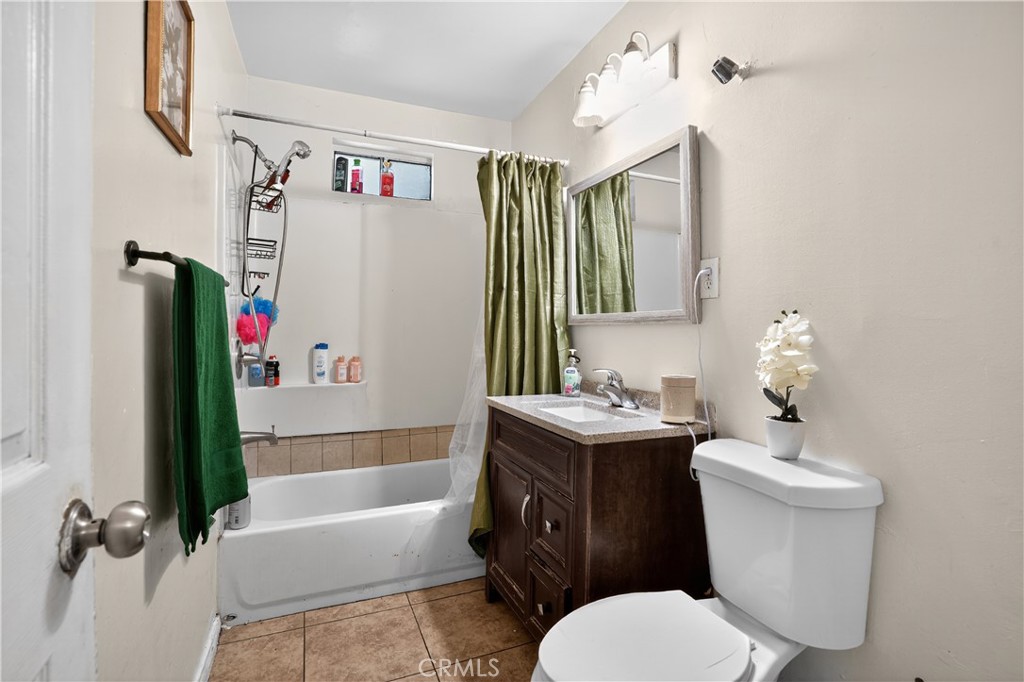 MLS #SR25262056 image #10