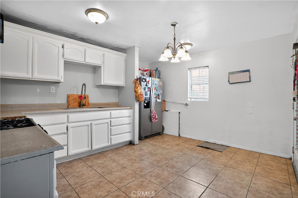 MLS #SR25262056 image #6