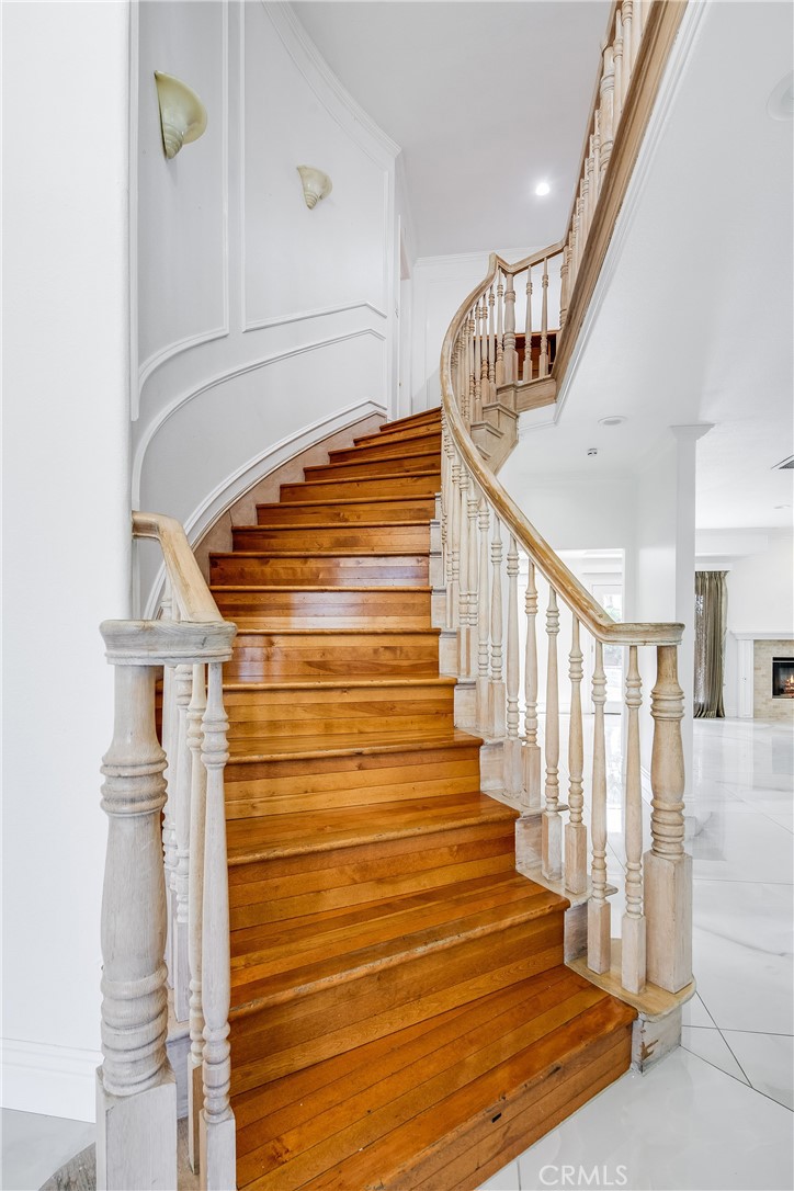 MLS #SR25262076 image #16