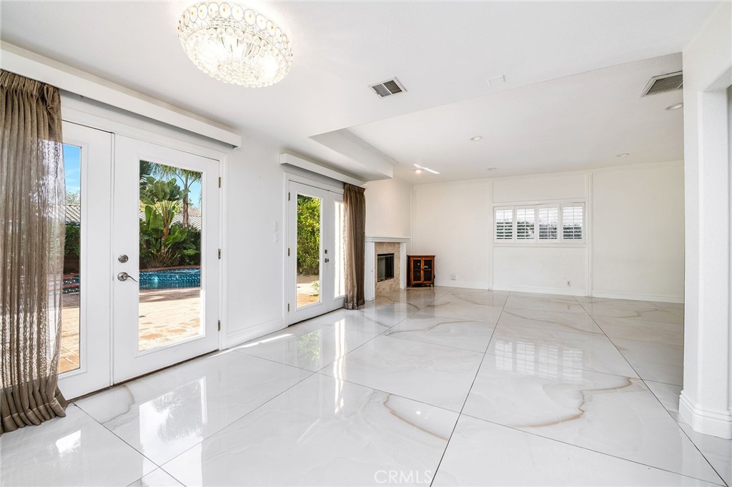 MLS #SR25262076 image #4