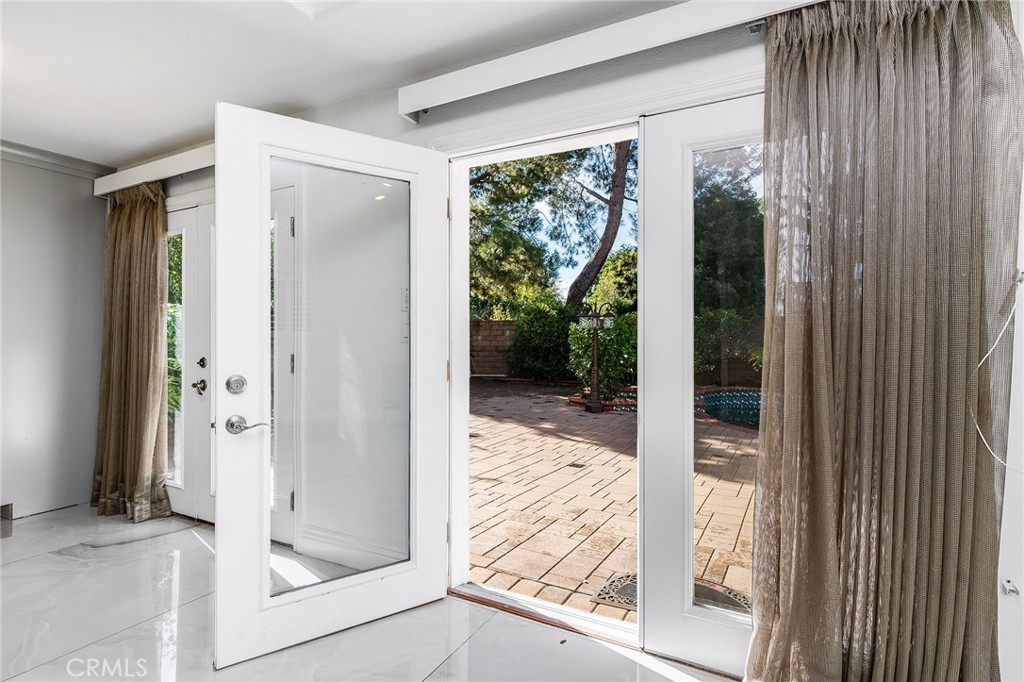 MLS #SR25262076 image #9