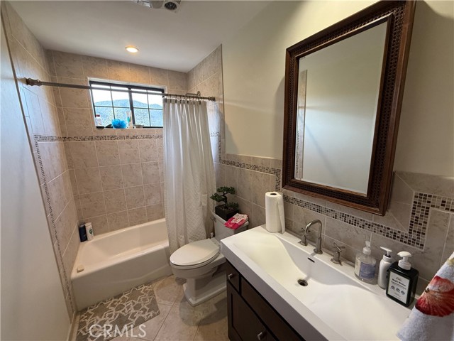 MLS #SR25262133 image #11