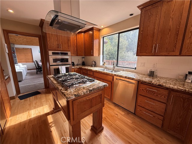 MLS #SR25262133 image #6