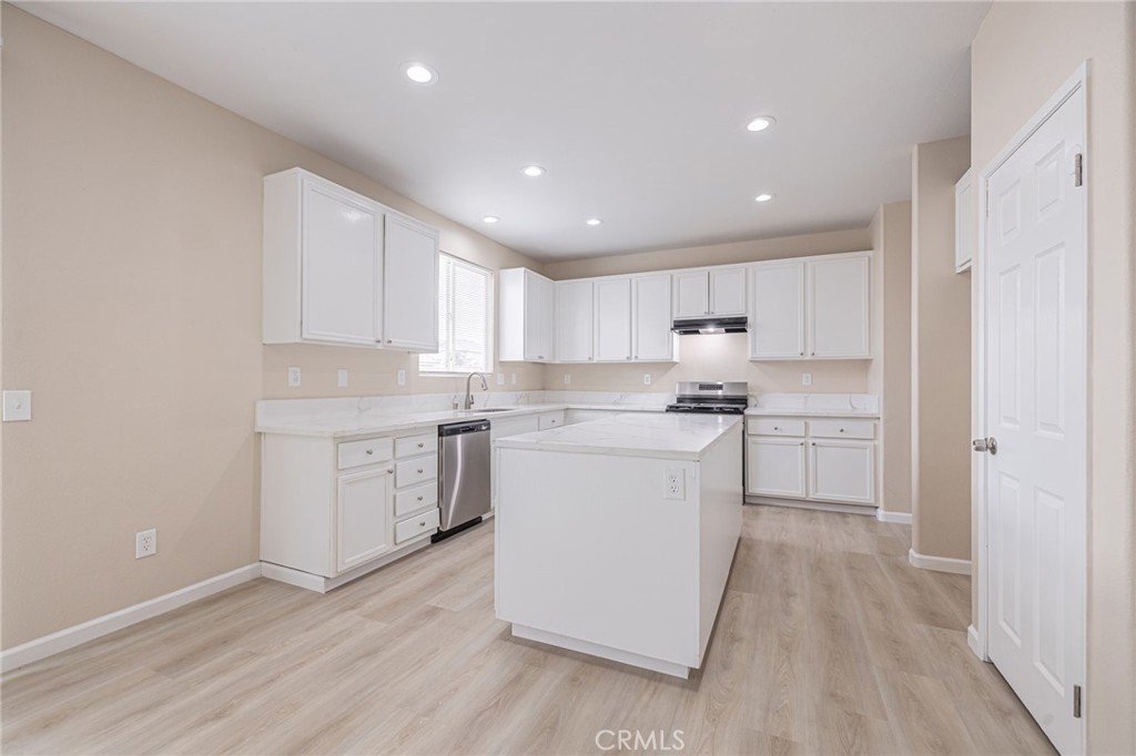 MLS #SR25262148 image #24