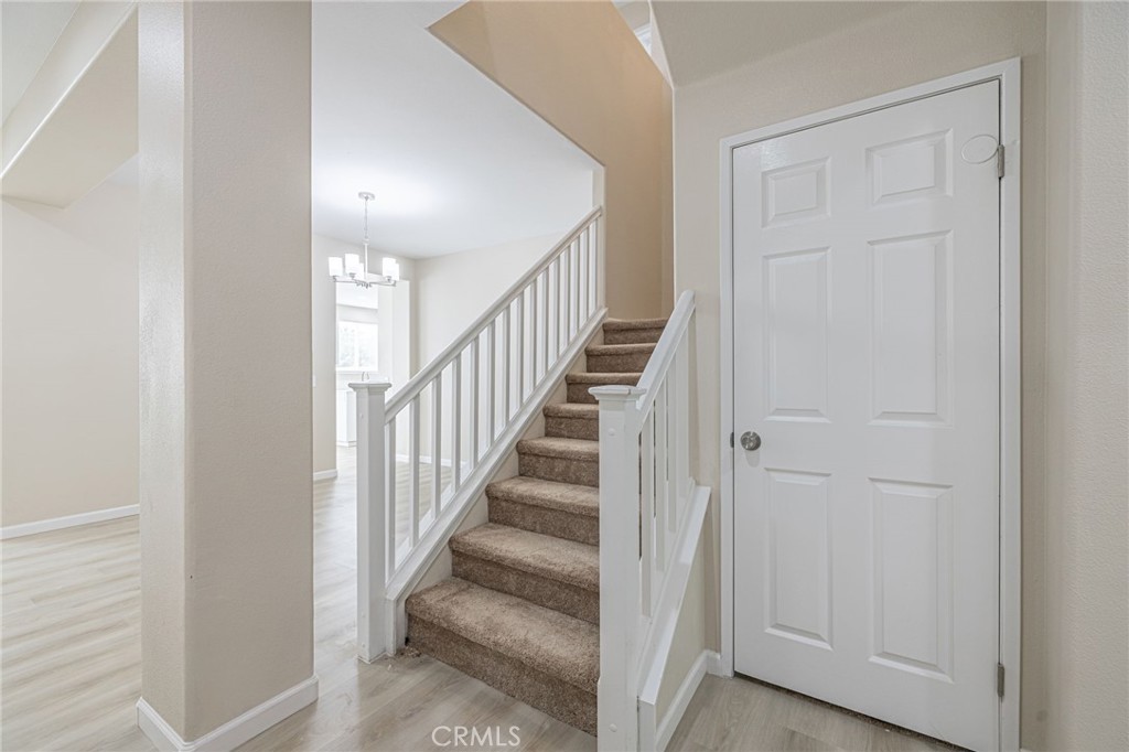 MLS #SR25262148 image #8