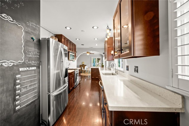 MLS #SR25262170 image #10