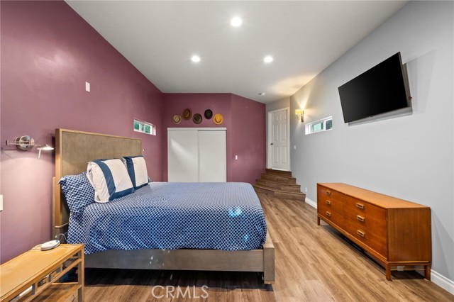 MLS #SR25262170 image #15