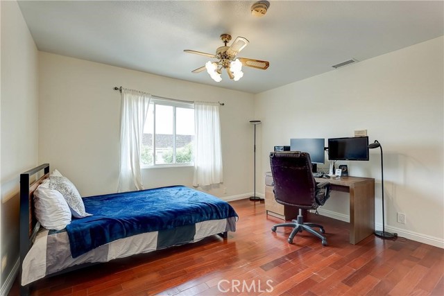 MLS #SR25262171 image #10