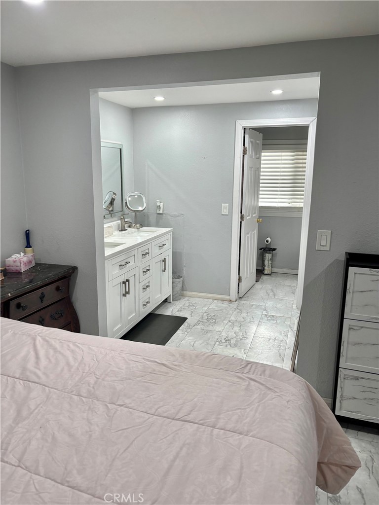 MLS #SR25262179 image #4