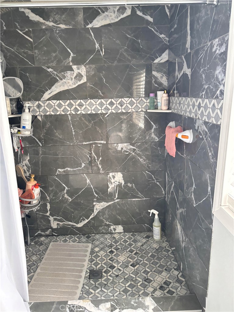 MLS #SR25262179 image #9