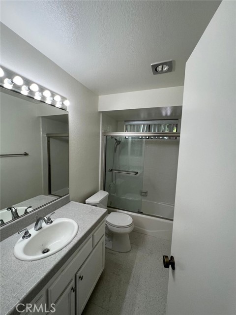 MLS #SR25262230 image #5