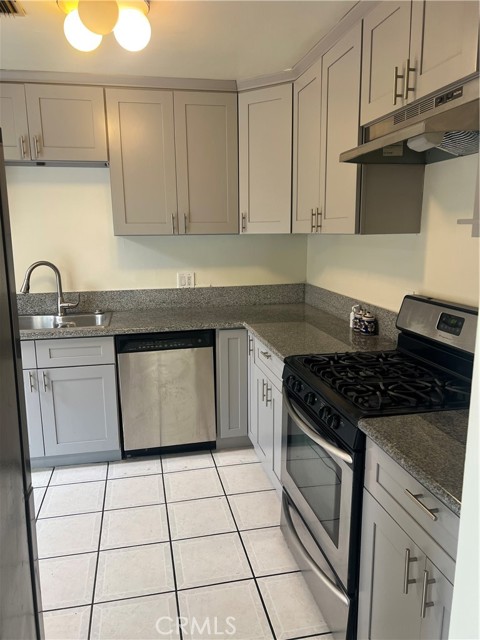 MLS #SR25262312 image #5