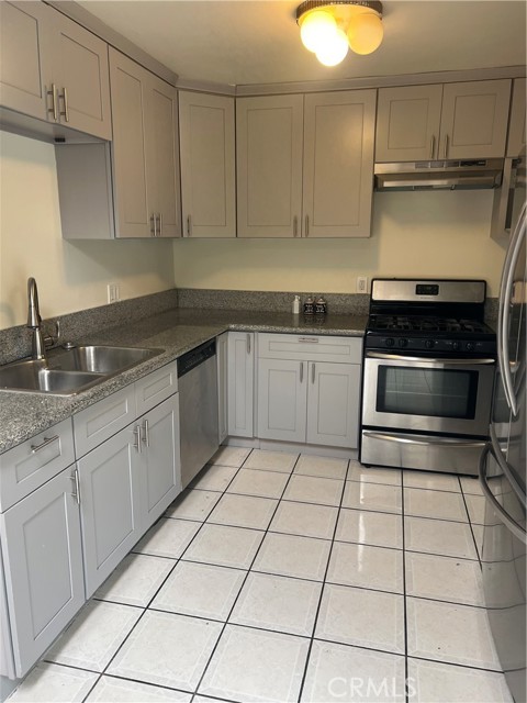 MLS #SR25262312 image #6