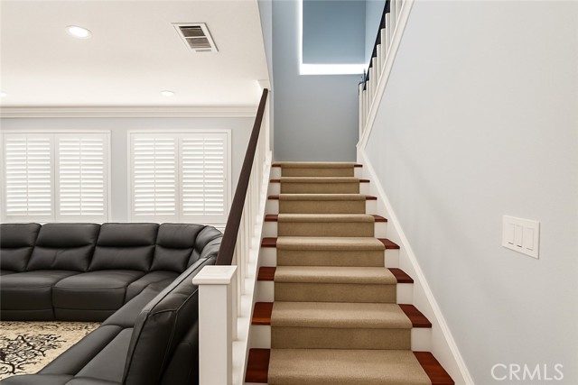 MLS #SR25262314 image #6