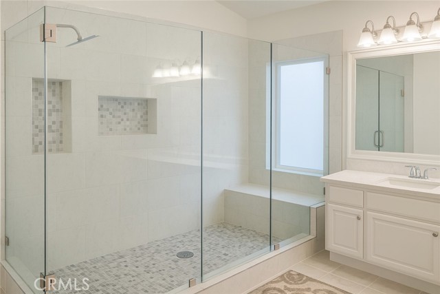 MLS #SR25262314 image #8