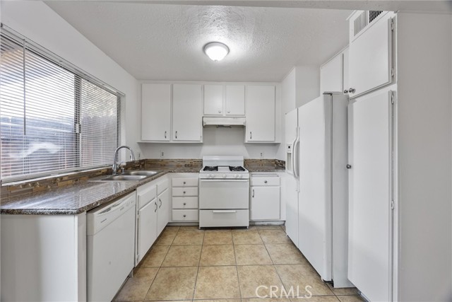 MLS #SR25262335 image #10