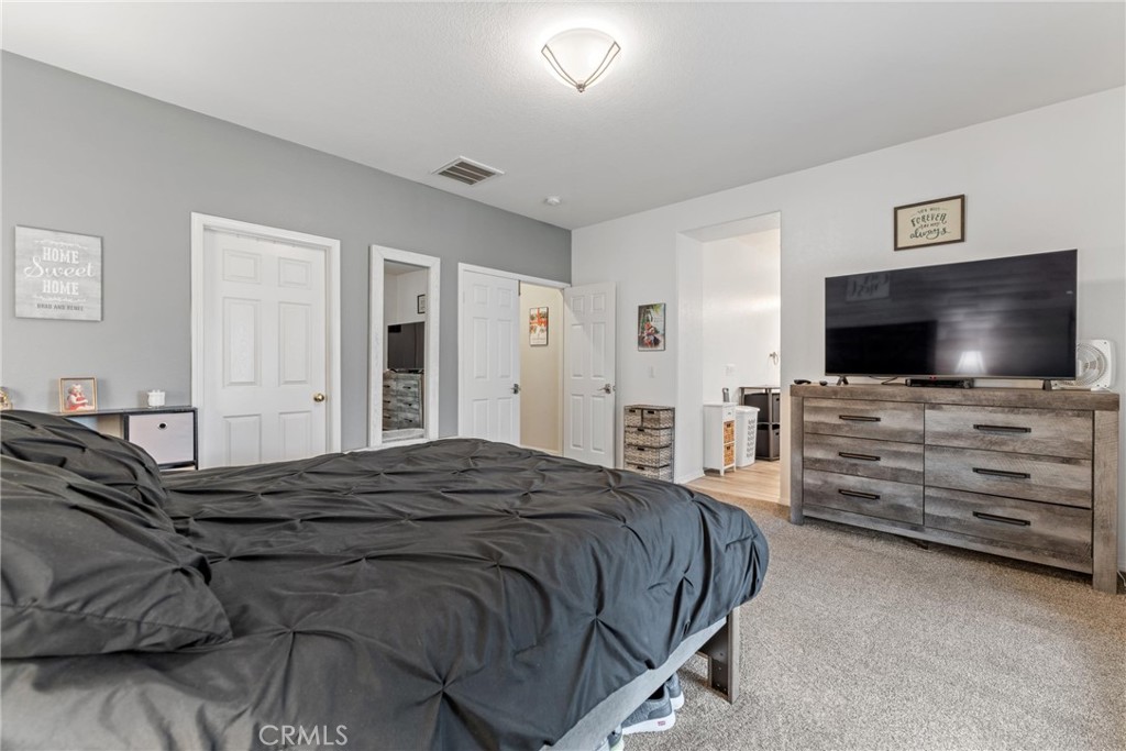 MLS #SR25262362 image #10