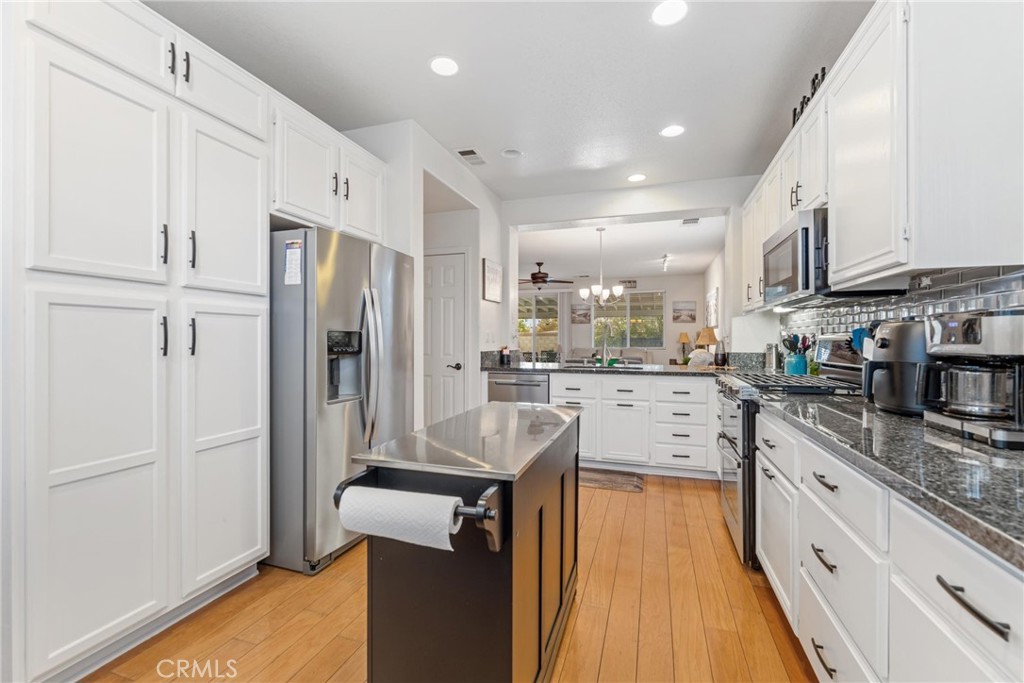 MLS #SR25262362 image #7