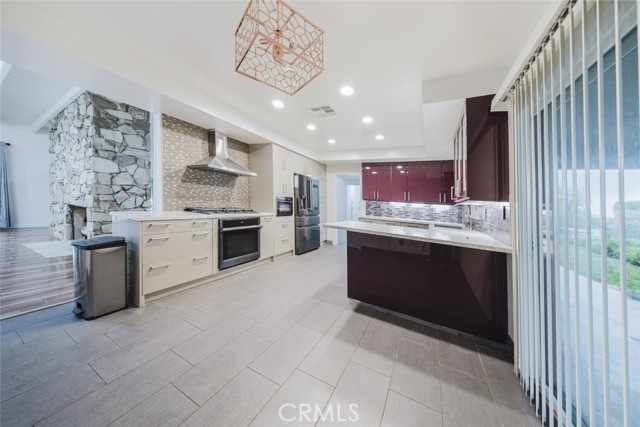 MLS #SR25262370 image #16