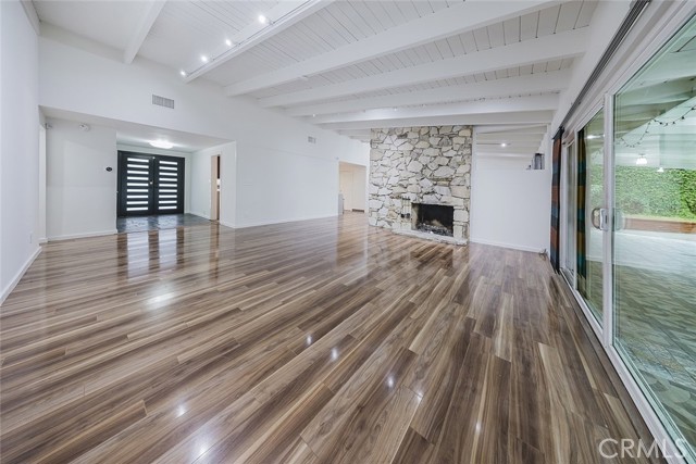 MLS #SR25262370 image #21