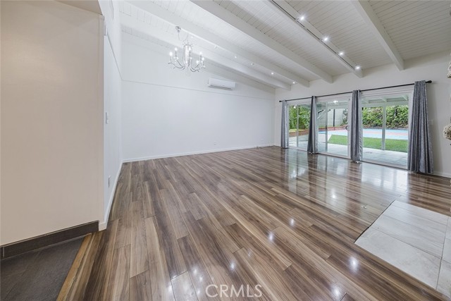 MLS #SR25262370 image #22