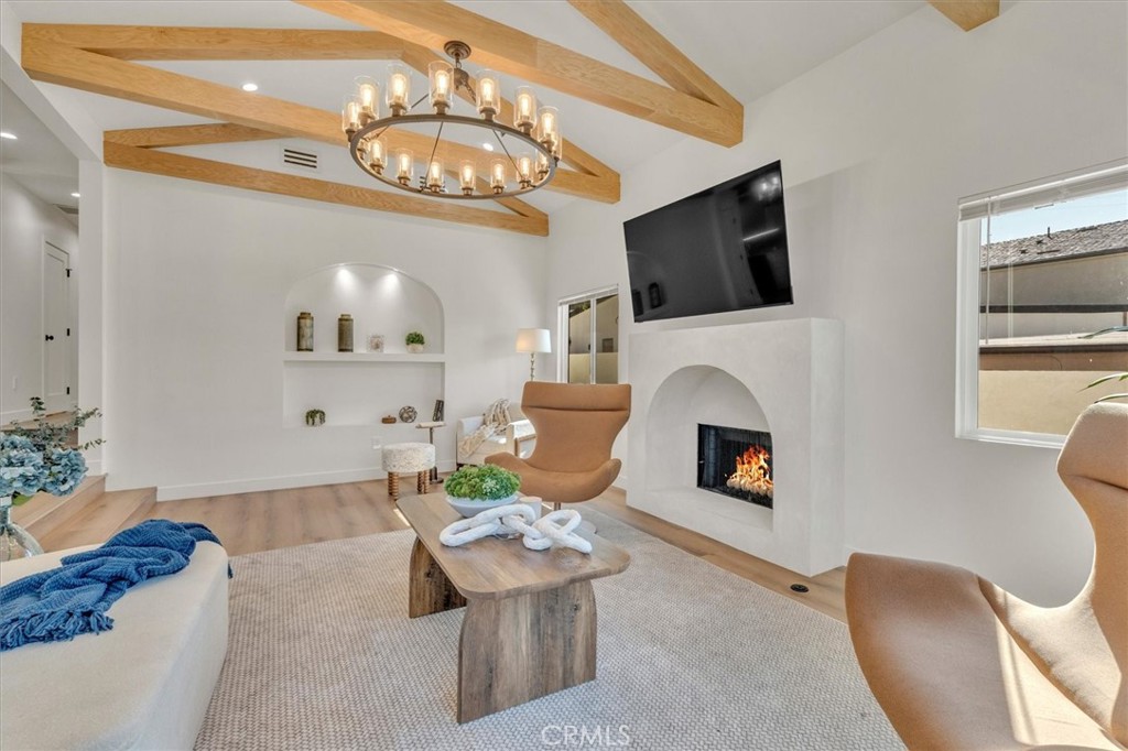 MLS #SR25262374 image #13