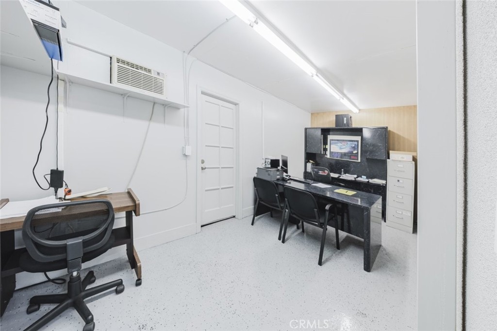 MLS #SR25262405 img 2