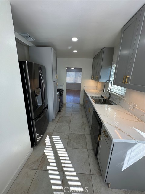 MLS #SR25262453 image #21