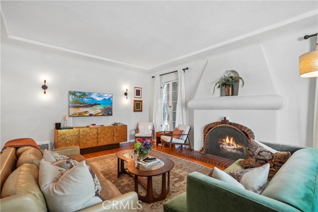 MLS #SR25262455 image #3