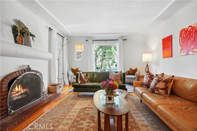 MLS #SR25262455 image #5