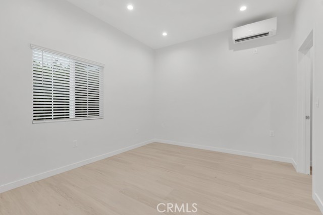 MLS #SR25262519 image #10