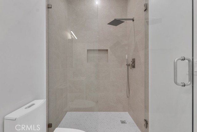 MLS #SR25262519 image #9