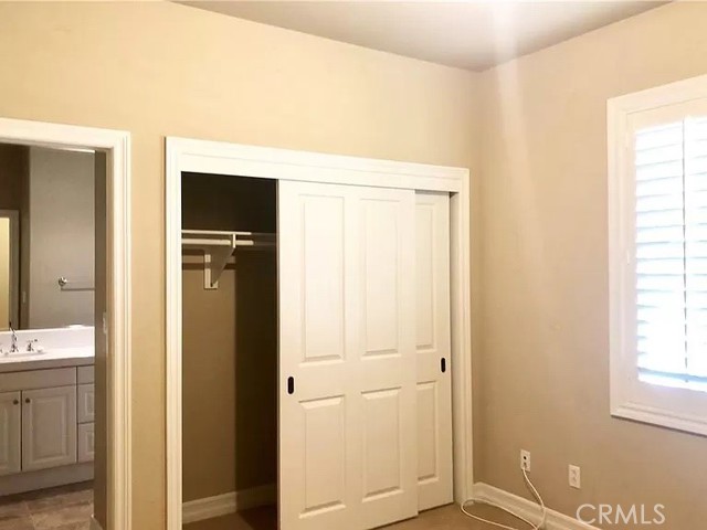 MLS #SR25262634 image #8