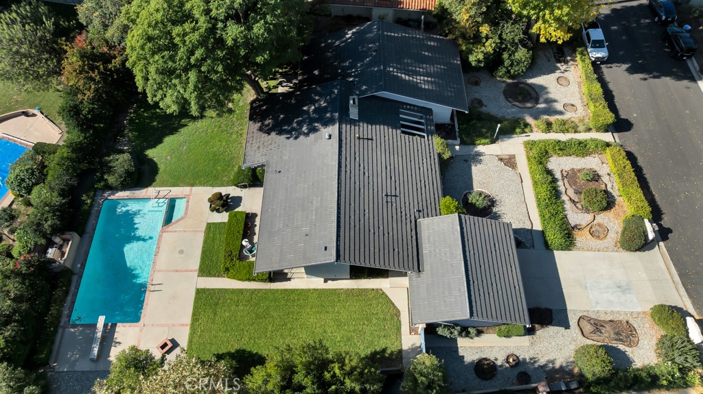 MLS #SR25262640 image #1