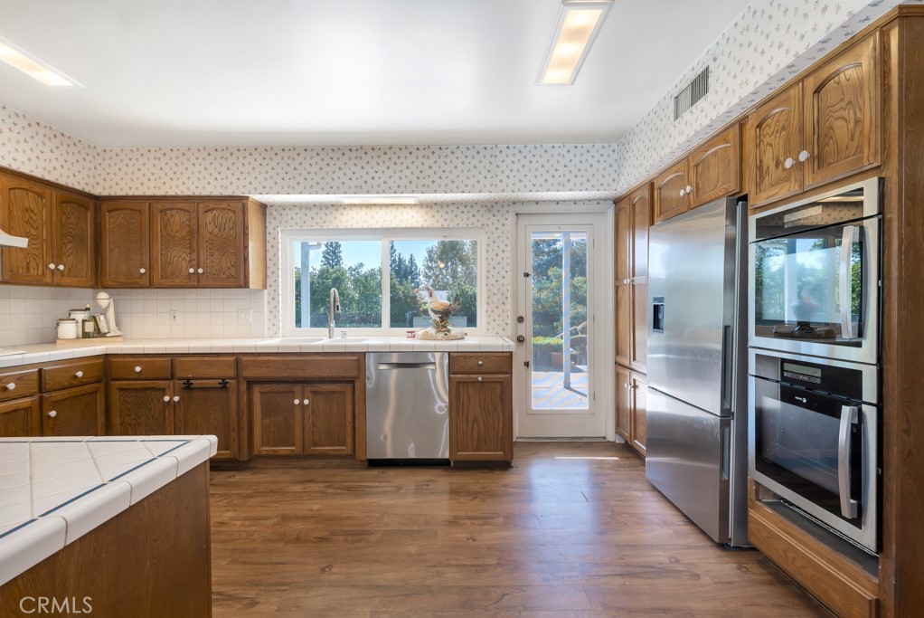 MLS #SR25262640 image #24