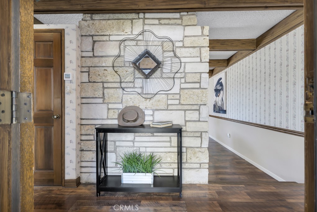 MLS #SR25262640 image #5