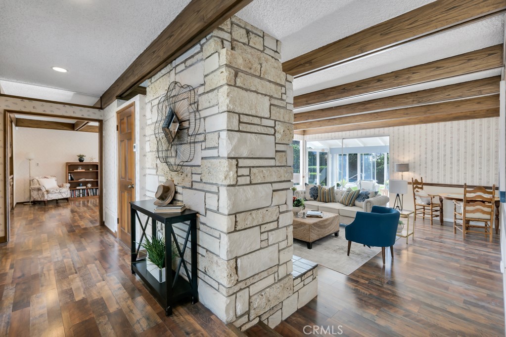 MLS #SR25262640 image #6